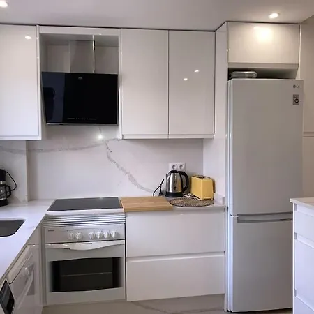 Encantador Duplex Apartment